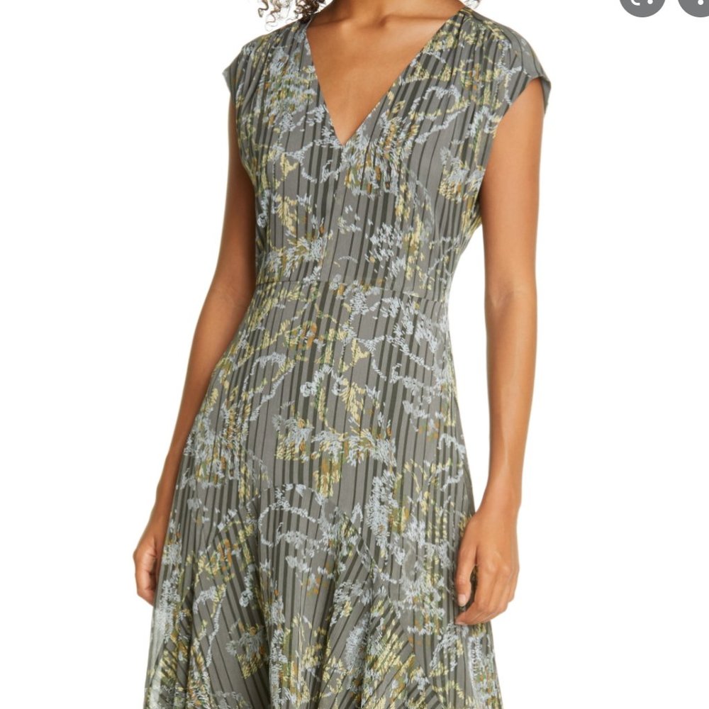 Never Worn Club Monaco Dress